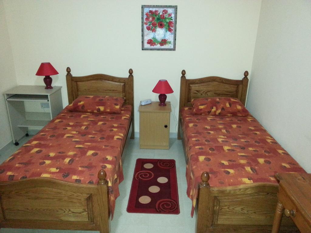 Akwador Guest House Marsaskala Zimmer foto