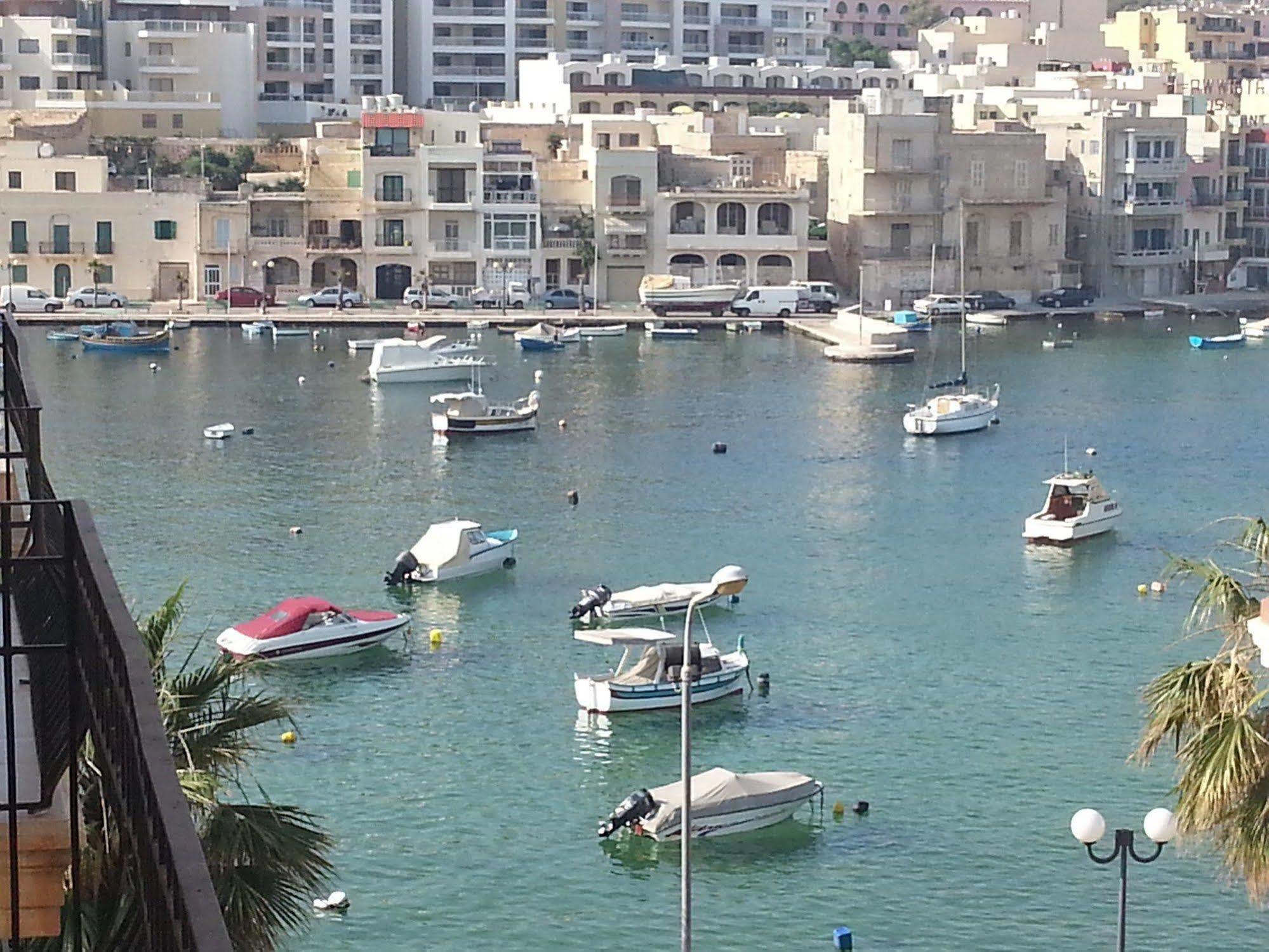 Akwador Guest House Marsaskala Exterior foto