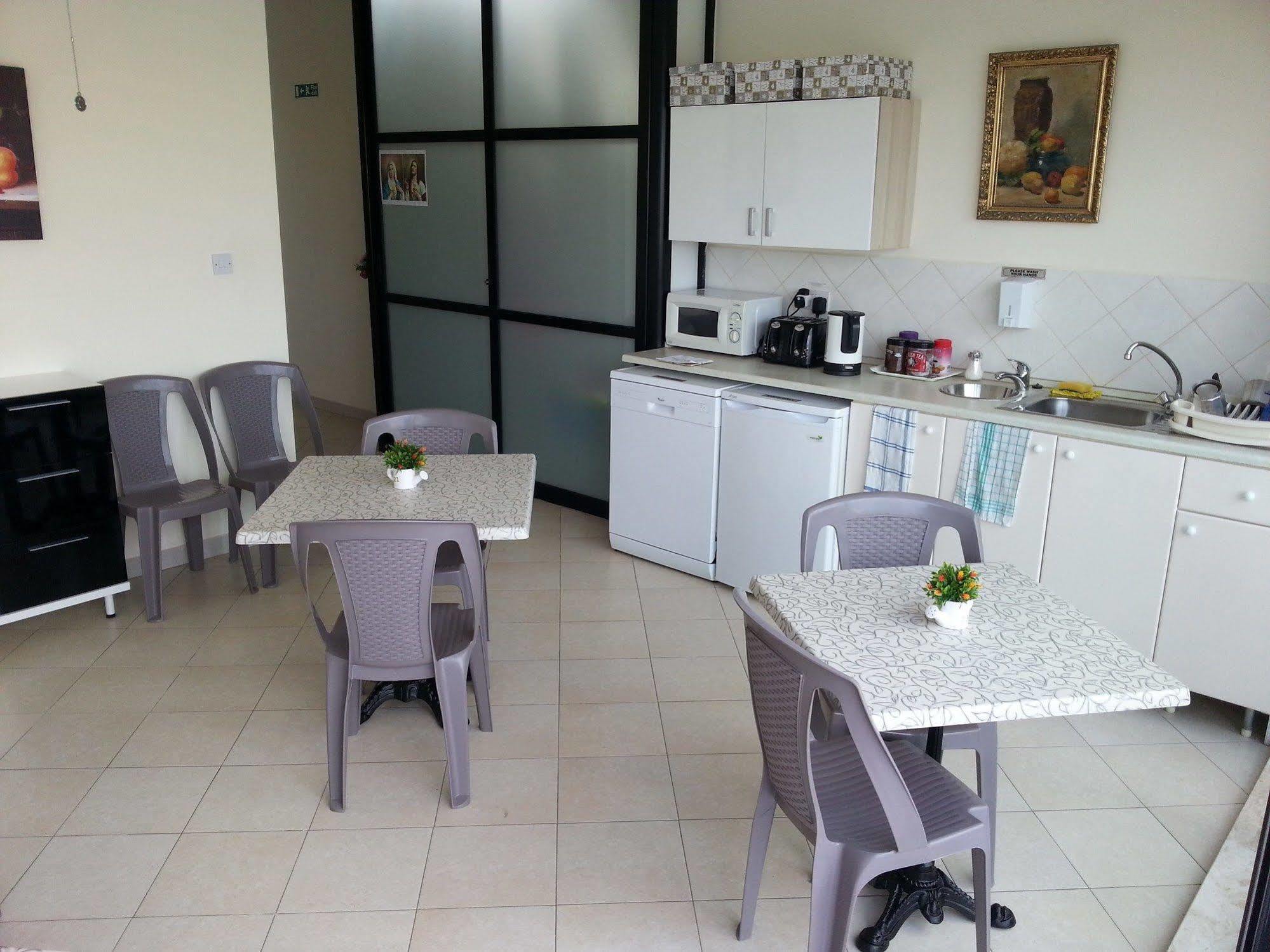 Akwador Guest House Marsaskala Exterior foto
