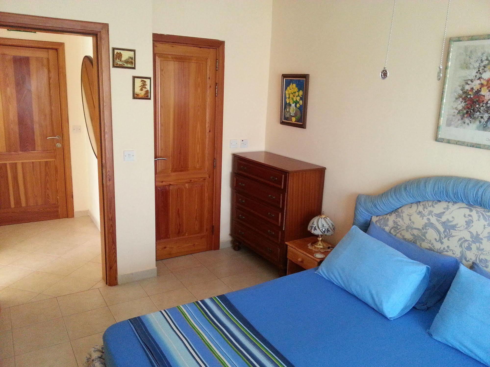Akwador Guest House Marsaskala Exterior foto